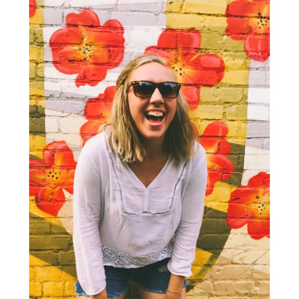 Meet your Posher, Kelsie